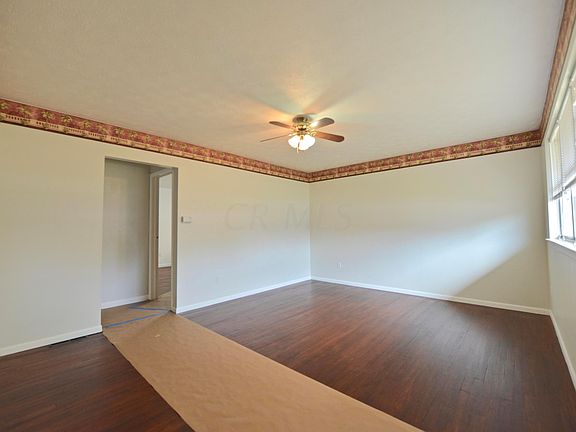 5th image of 3131 Parsons Ave