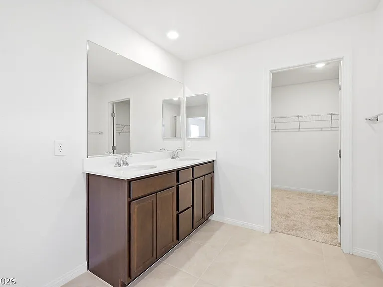 3765 Osiris Ave — Photo 24