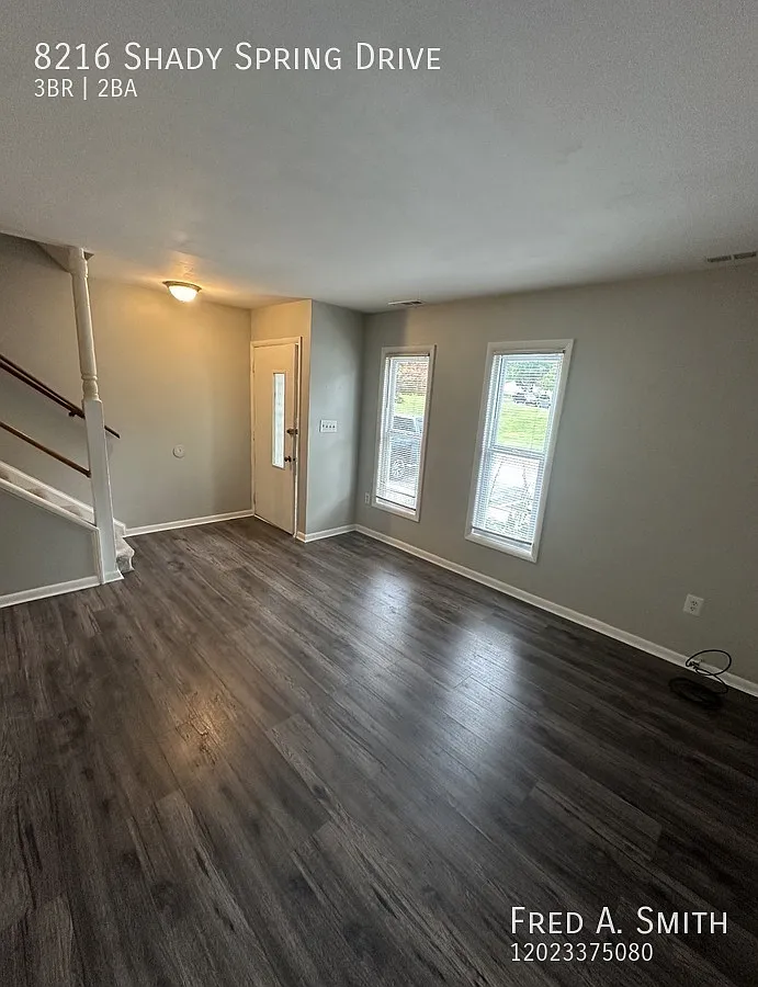 Beautiful 3-Bedroom Townhome in Gaithersburg Spacious Layout & Convenient Location — Photo 3