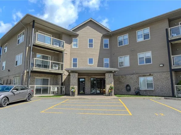 130 Arlington Cres #24, Saint John, NB E2K 0J1