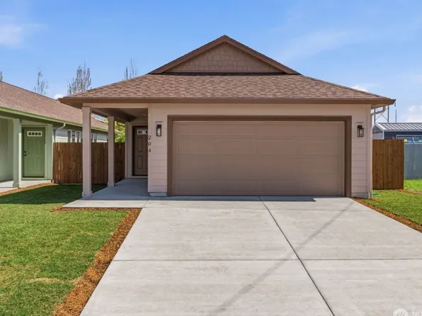 204 Douglas St, Longview, WA 98632