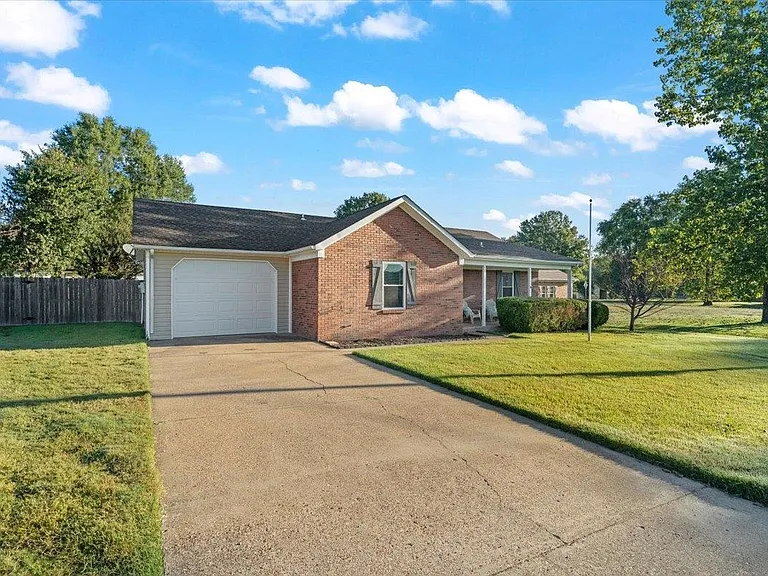 9496 Holly Grove Rd — Photo 2