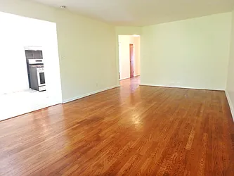 Rented by MAC Realty NY