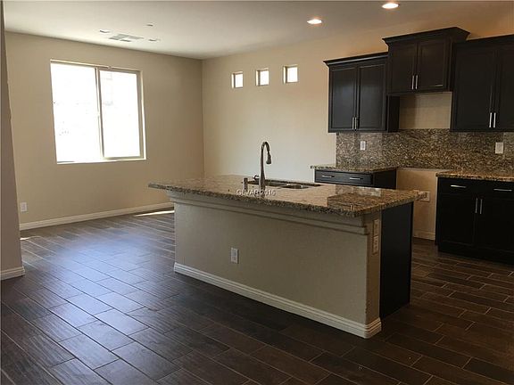 4th image of 261 Harwood Heights Ct