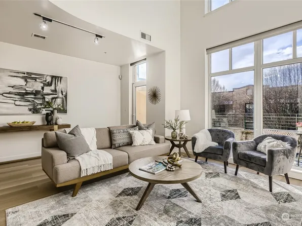 17 W Mercer Street #6, Seattle, WA 98119