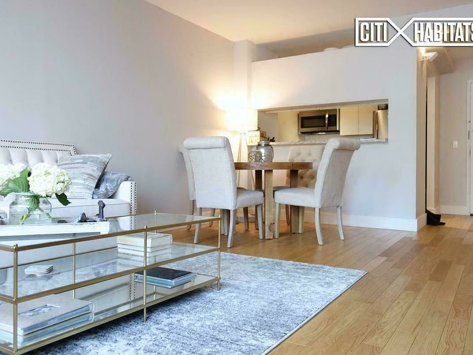1st image of 200 W 26th St #806