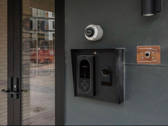 5th image of 1836 E York St #506
