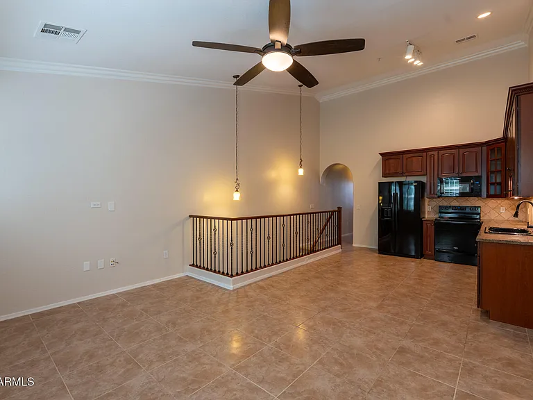2670 S Voyager Dr #112 — Photo 9