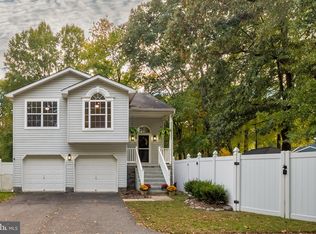 1415 Rogers Ln, Severn, MD 21144