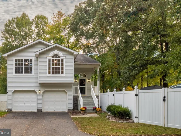 1415 Rogers Ln, Severn, MD 21144