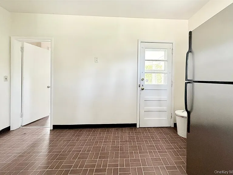 505 Prospect Ave — Photo 10