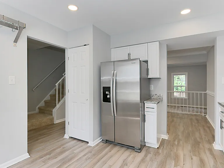 10270 Latney Rd — Photo 4