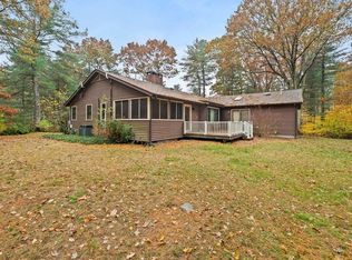 3 Heritage Dr, Walpole, MA 02081