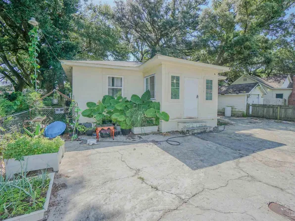 700 Lynch St, Pensacola, FL 32505