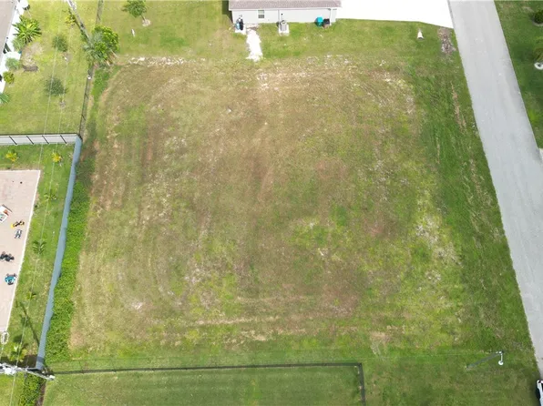 519 NW 20th Ter, Cape Coral, FL 33993