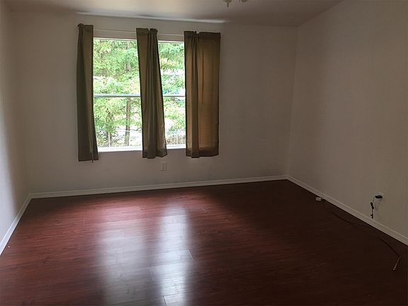 5th image of 14605 91st Ave NW