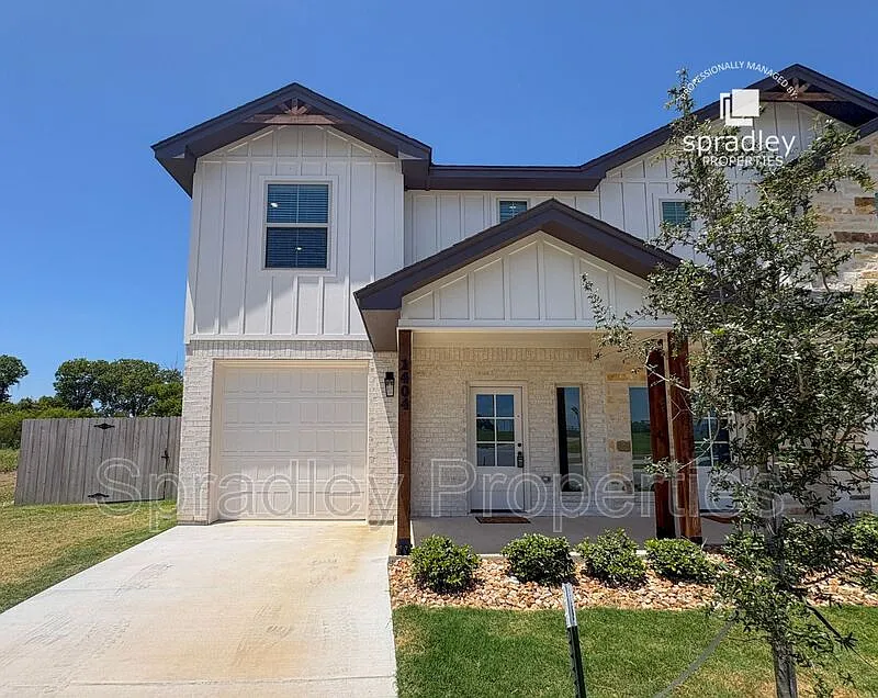 1404 Rita Blanca Ct