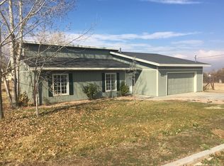 21521 Shirley Dr, Tehachapi, CA 93561