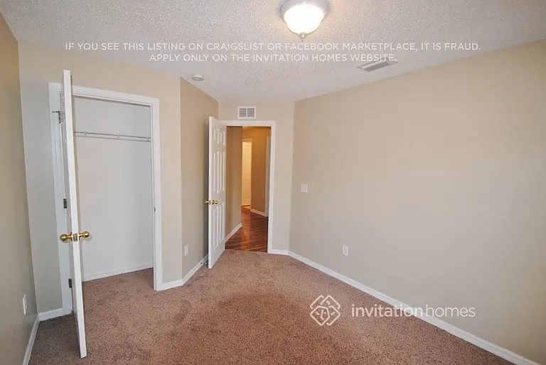 417 Saragassa Ave SW — Photo 8