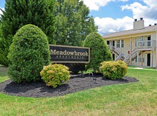 3605 Walden Ln #B105F, High Pt, NC 27265