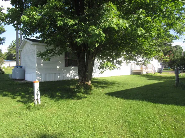 2477 US ROUTE 5 C-11 #C-11, Derby, VT 05829