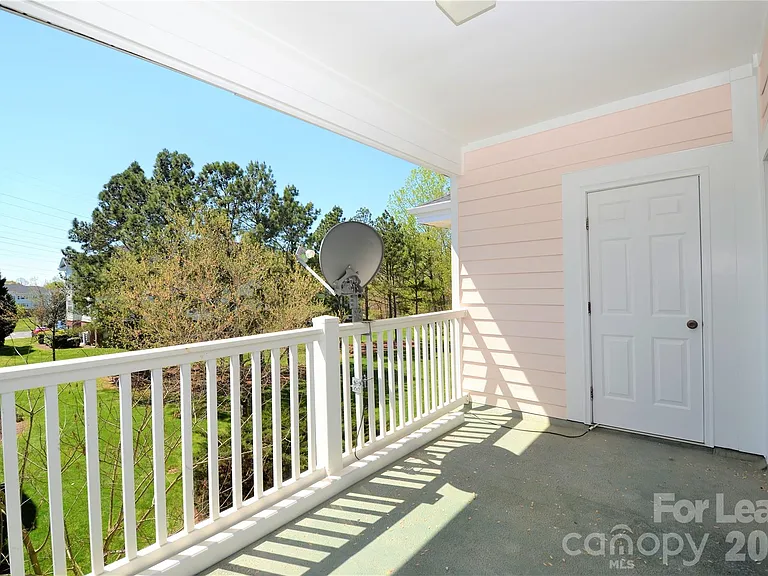 8751 Coralbell Ln — Photo 7