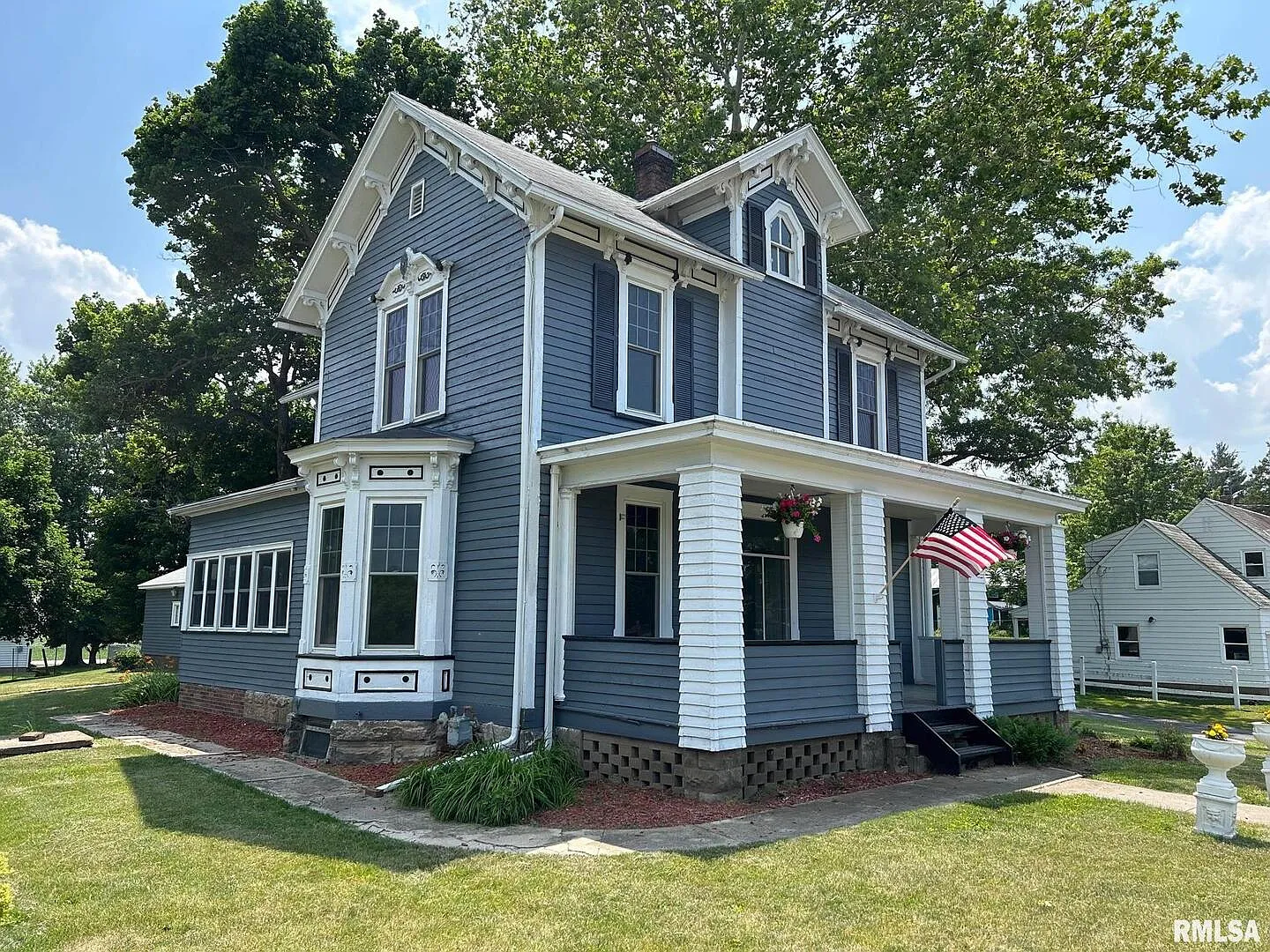 508 W Main St photo 1