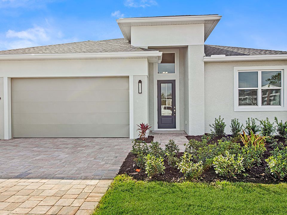 1st image of 839 Liliana Dr