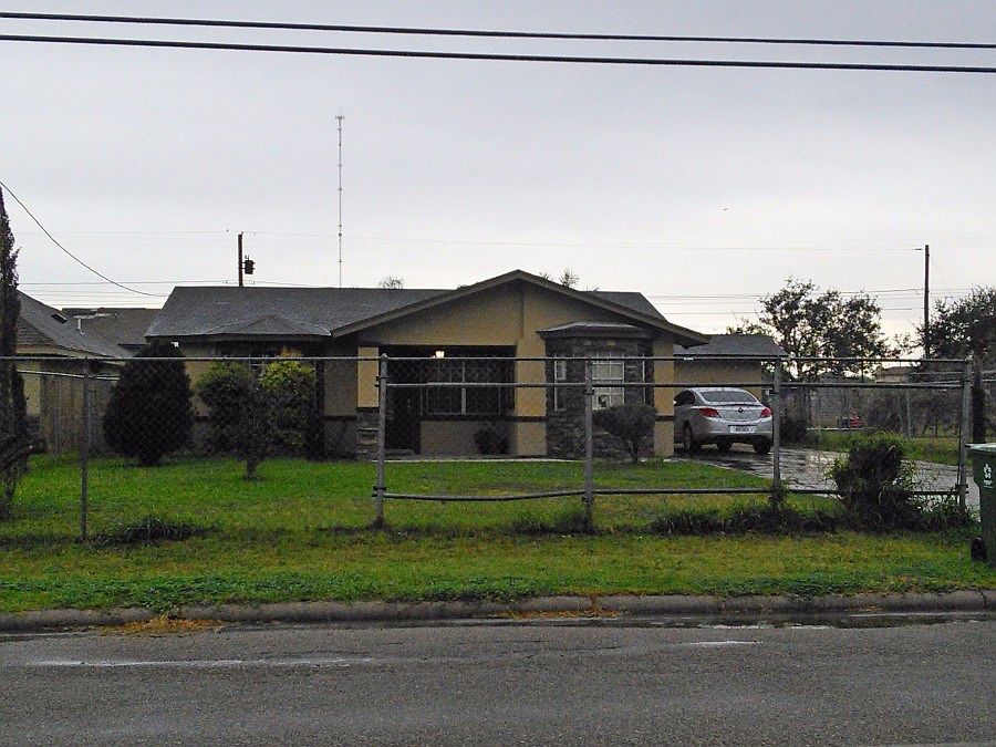 1st image of 3106 S Westgate Dr