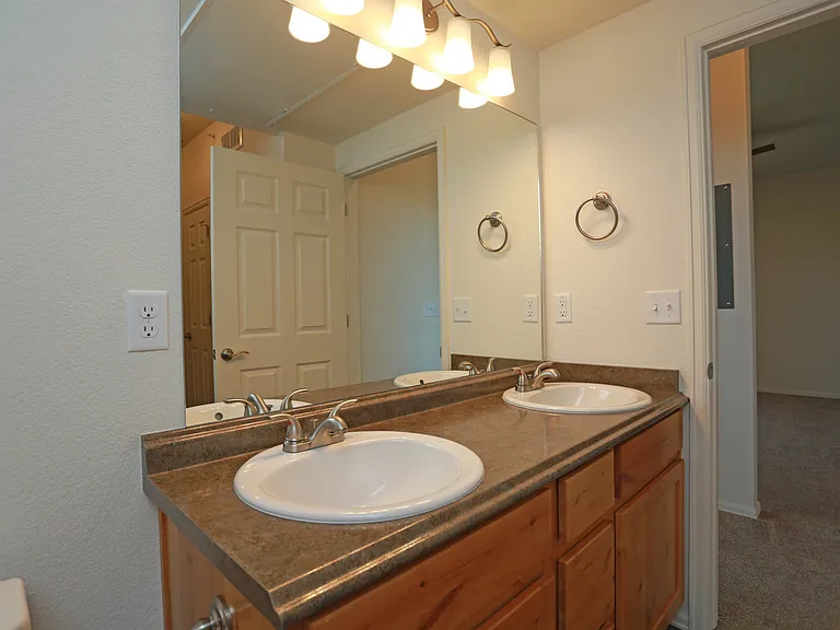 11371 Arbor St #R-304 — Photo 9