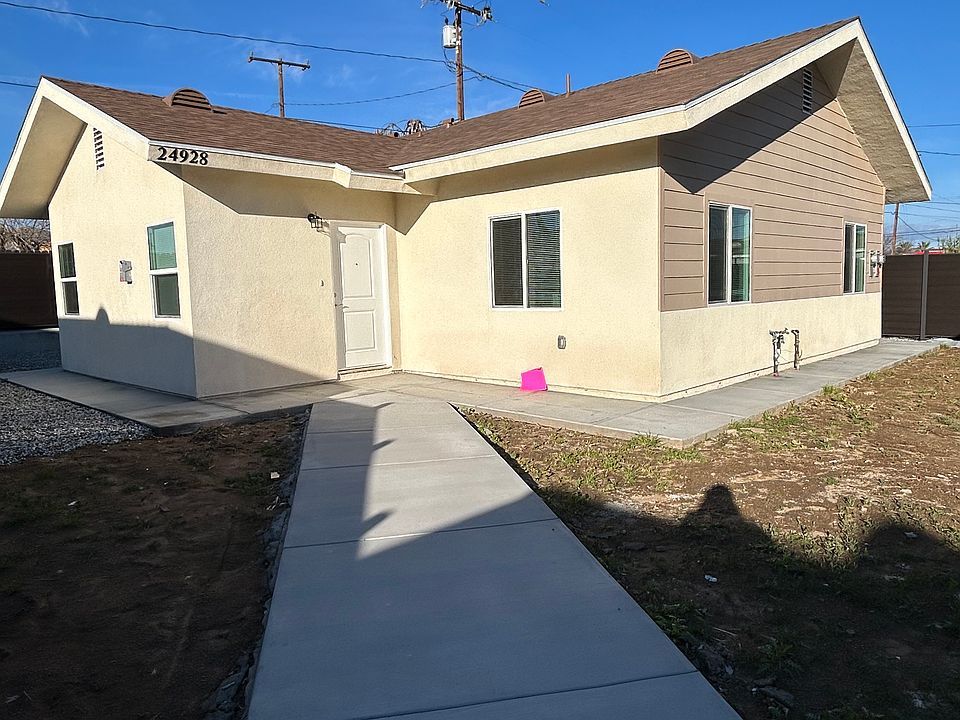 1st image of 24928 Cottonwood Ave