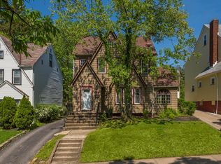 1641 Ivydale Rd, Cleveland Heights, OH 44118