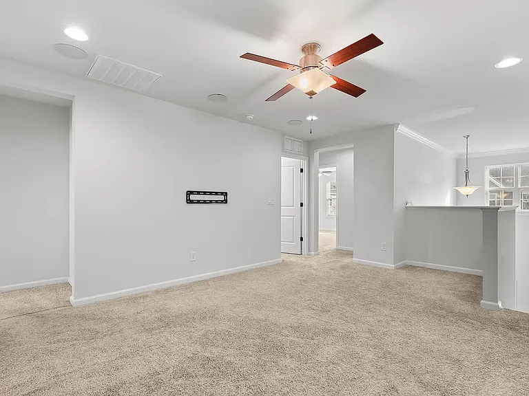 1109 Laurel Twist Rd — Photo 7