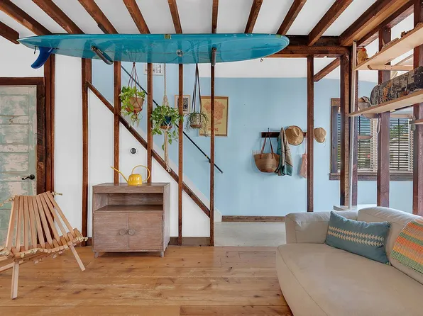 325 74th Bch, Arverne, NY 11692