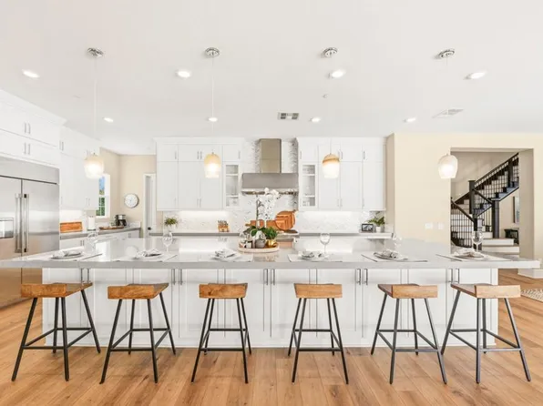 8490 Silent Tide Ct, San Diego, CA 92127