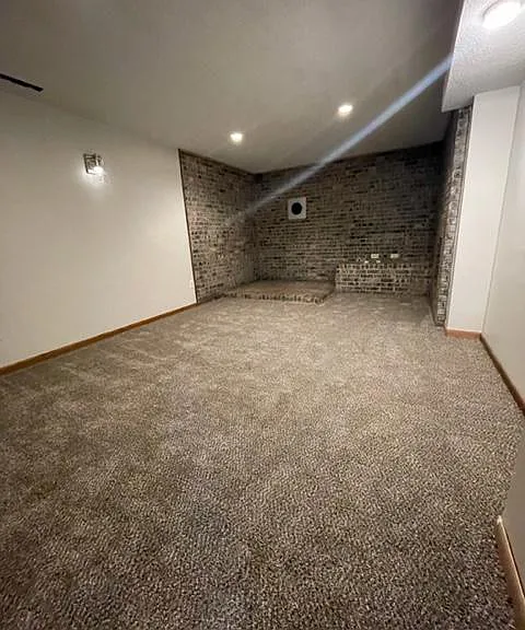 1580 James Dr — Photo 8