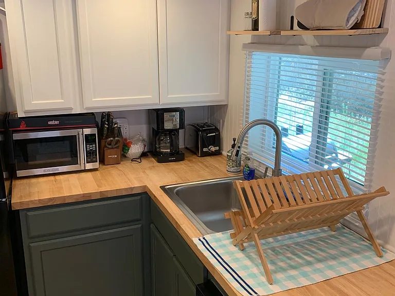 111 Marina Dr — Photo 11
