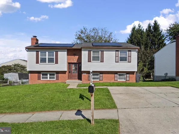 9453 Seven Courts Dr, Baltimore, MD 21236