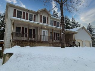 40 Talcott Rd, Westford, VT 05494