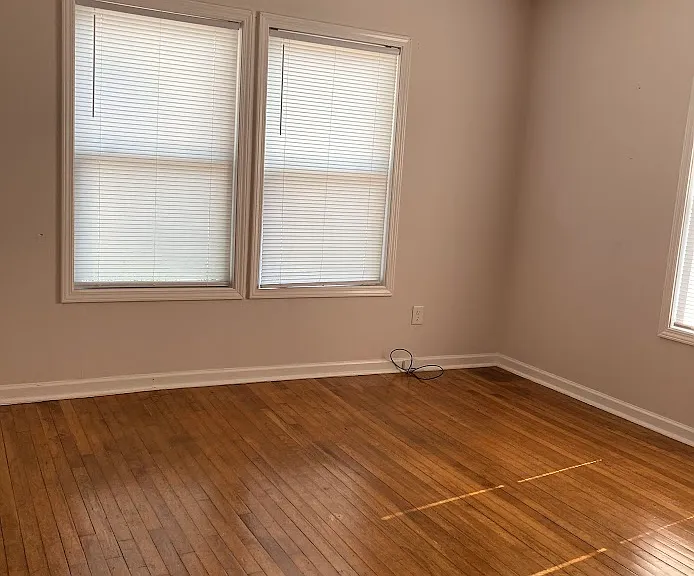 1708 W Lakewood Ave — Photo 2