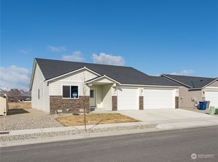 144 Emma Dr, Wenatchee, WA 98801