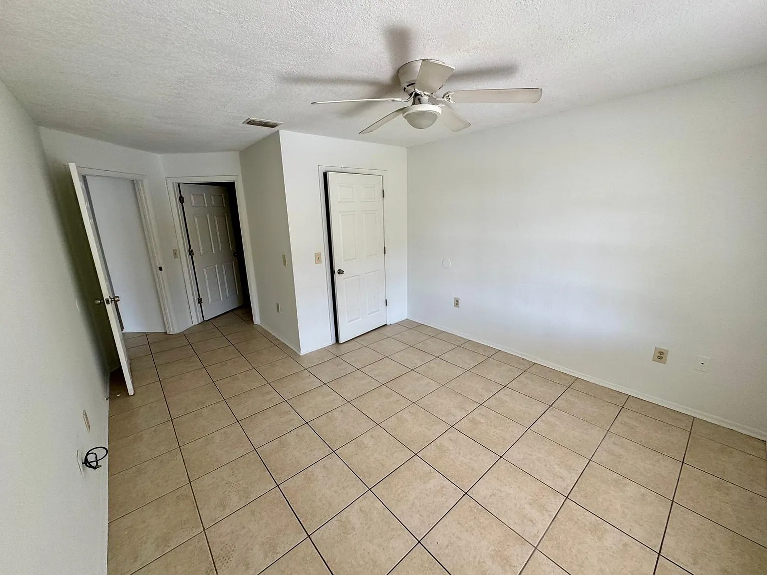 1222 Bermuda Lake Ln #106 - 1 — Photo 3