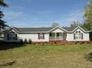388 Cheddar Rd, Belton, SC 29627
