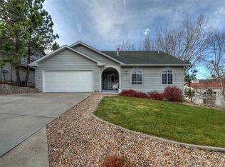 3105 Wonderland Dr, Rapid City, SD 57702