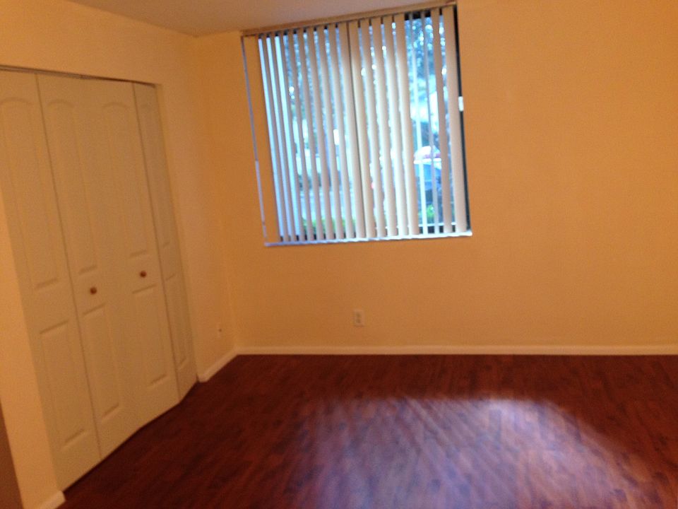 1st bedroom