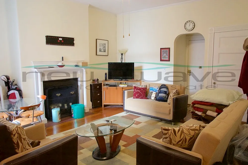 1 bed, 800 sqft, $2,800 — Photo 2