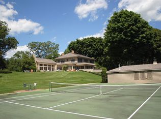 W2295 Hickory Rd, Green Lake, WI 54941