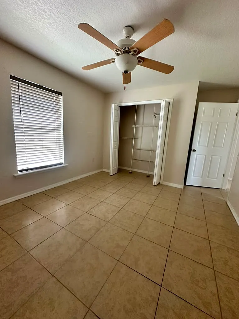 2 bed, 1156 sqft, $1,250 — Photo 4