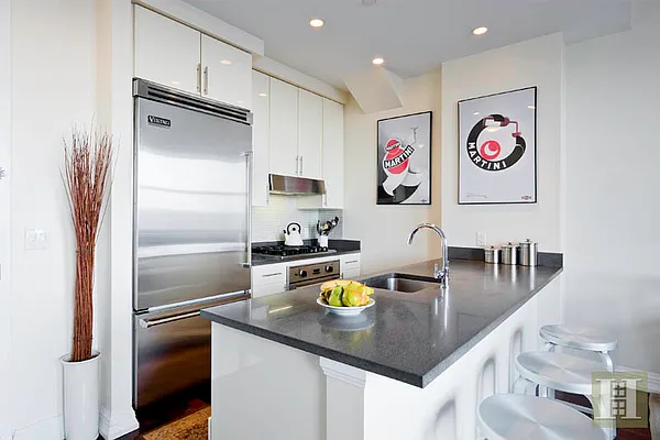 Sold by Halstead Real Estate | media 8