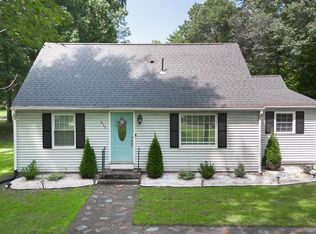 415 Soule Rd, Wilbraham, MA 01095